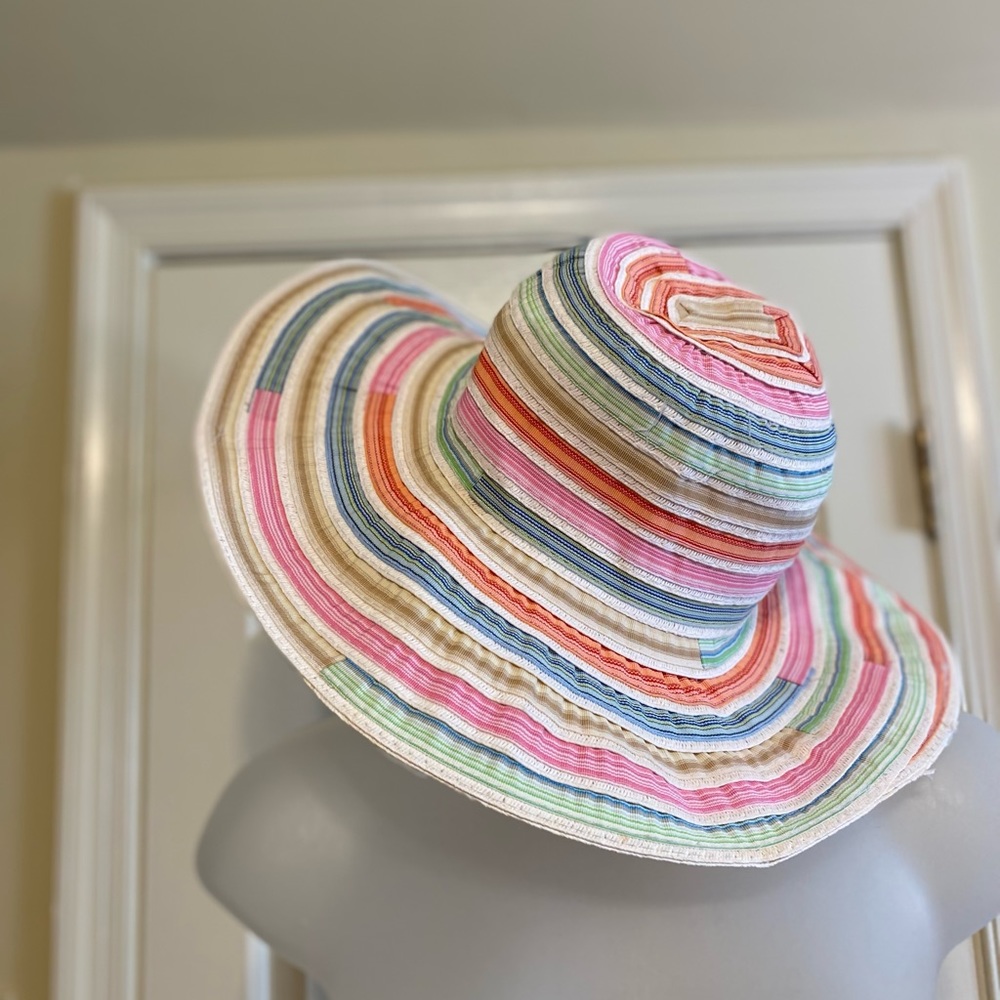 NWOT J Hats - Woman’s multicolor striped sewn  madras large brim sun hat, L